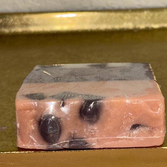 Macchiato & Manifesting Handcrafted GOAT Milk Soap bar - Picture 4 of 5